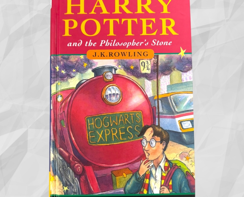 Harry Potter and the Philosopher's Stone: Front Cover